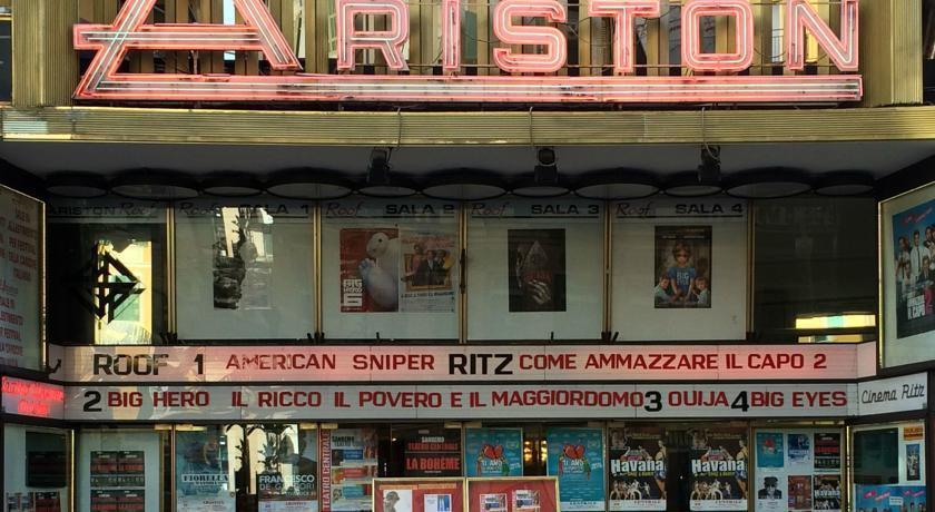 Via Marsaglia Rooms San Remo Kültér fotó