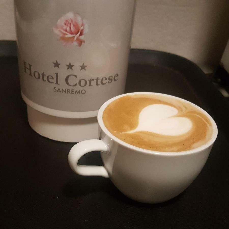 Via Marsaglia Rooms San Remo Kültér fotó